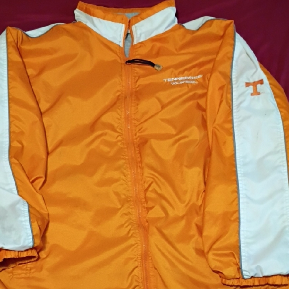(14)University Of Tennessee Lined Light Weight Jacket